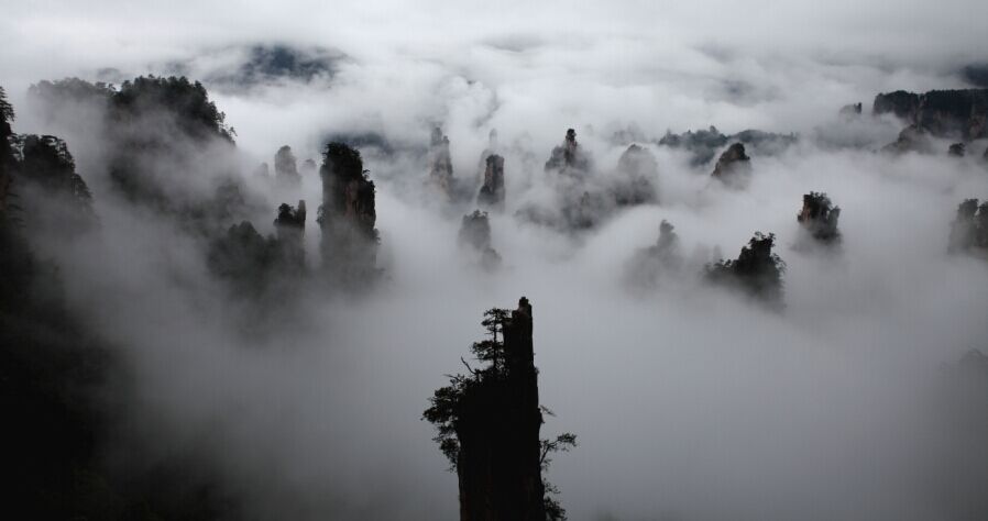 百色首開(kāi)景色